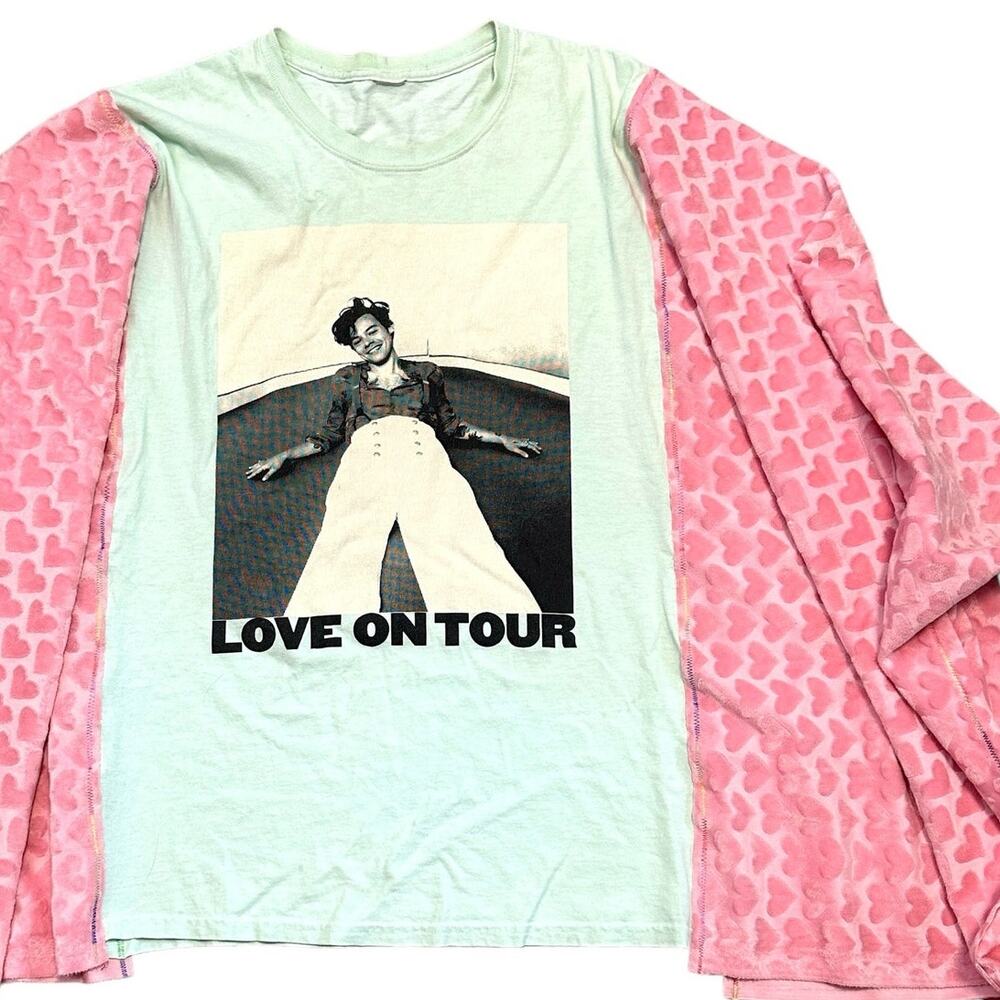 Harry Styles One Size Poncho Handmade Upcycled Medium to 3XL Rare Unique OOAK - Picture 5 of 5